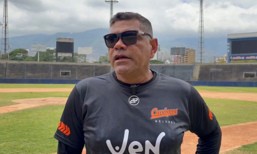 Caciques de Distrito entrenamientos