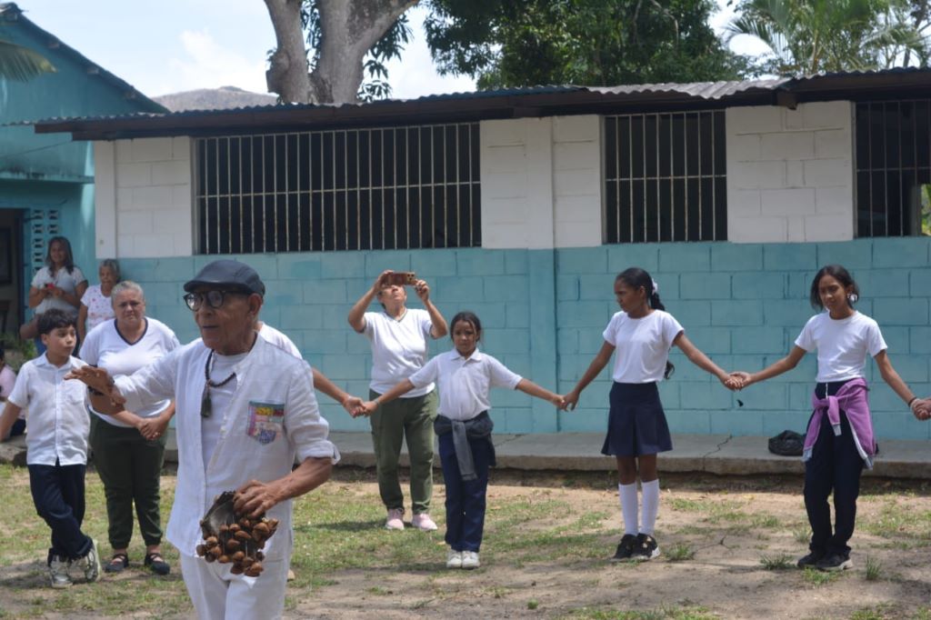 Celebrado Día de la Tierra en EB El Rincón de Bejuma - Agencia Carabobeña de Noticias