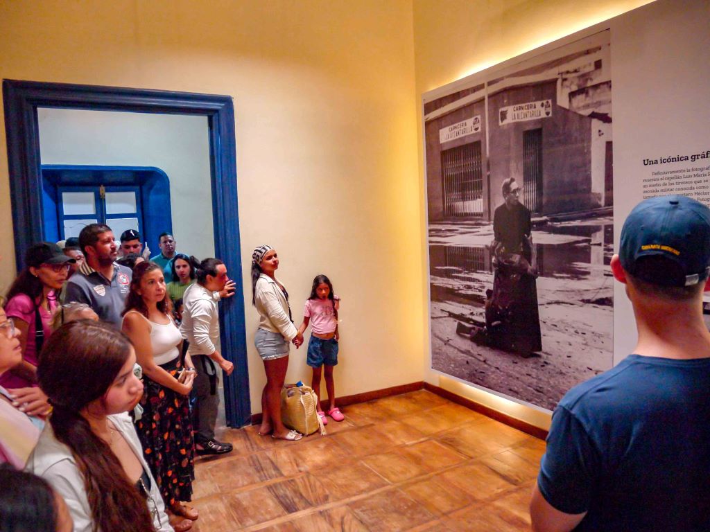 Centro Histórico de Puerto Cabello registra alta afluencia - Agencia Carabobeña de Noticias