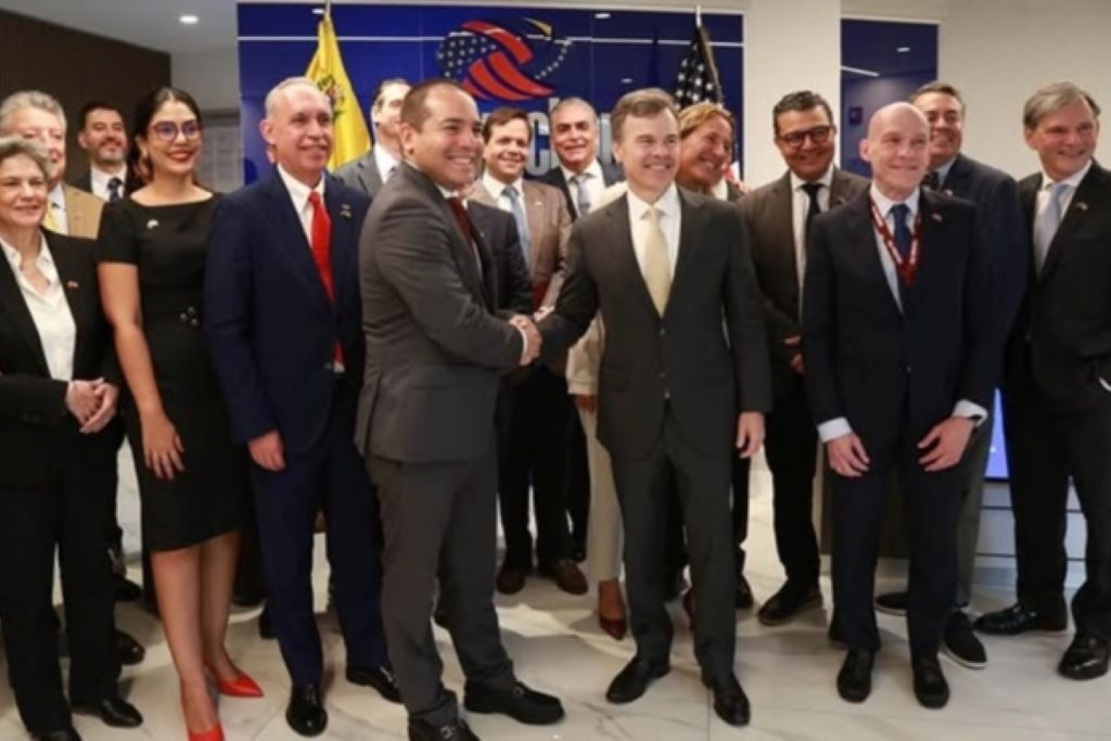 Empresas de EEUU y Venezuela listas para impulsar recuperación económica - Agencia Carabobeña de Noticias