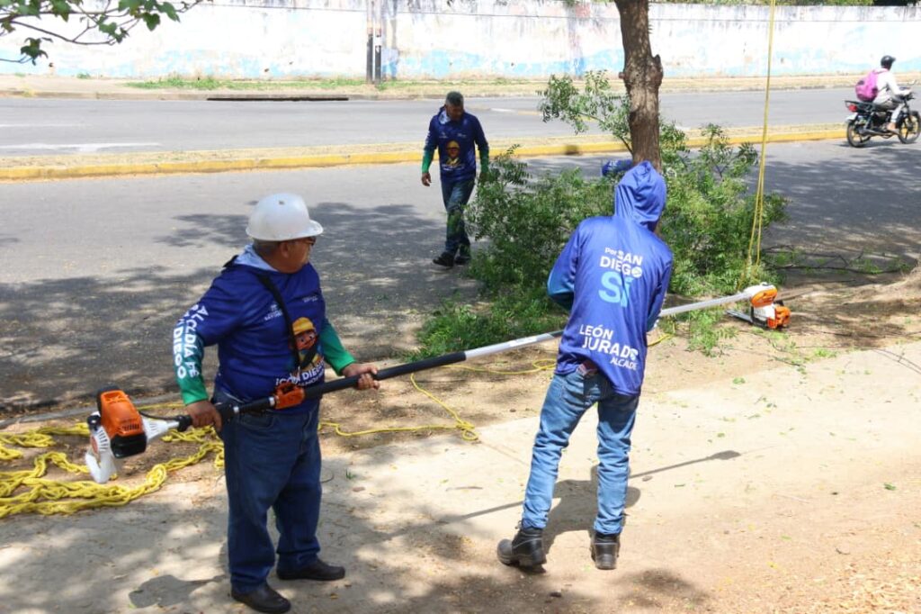 IAM Fumcosandi atiende reportes - Agencia Carabobeña de Noticias