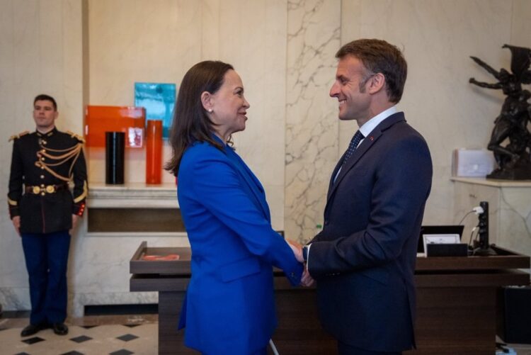 Macron recibe a María Corina Machado - Agencia Carabobeña de Noticias