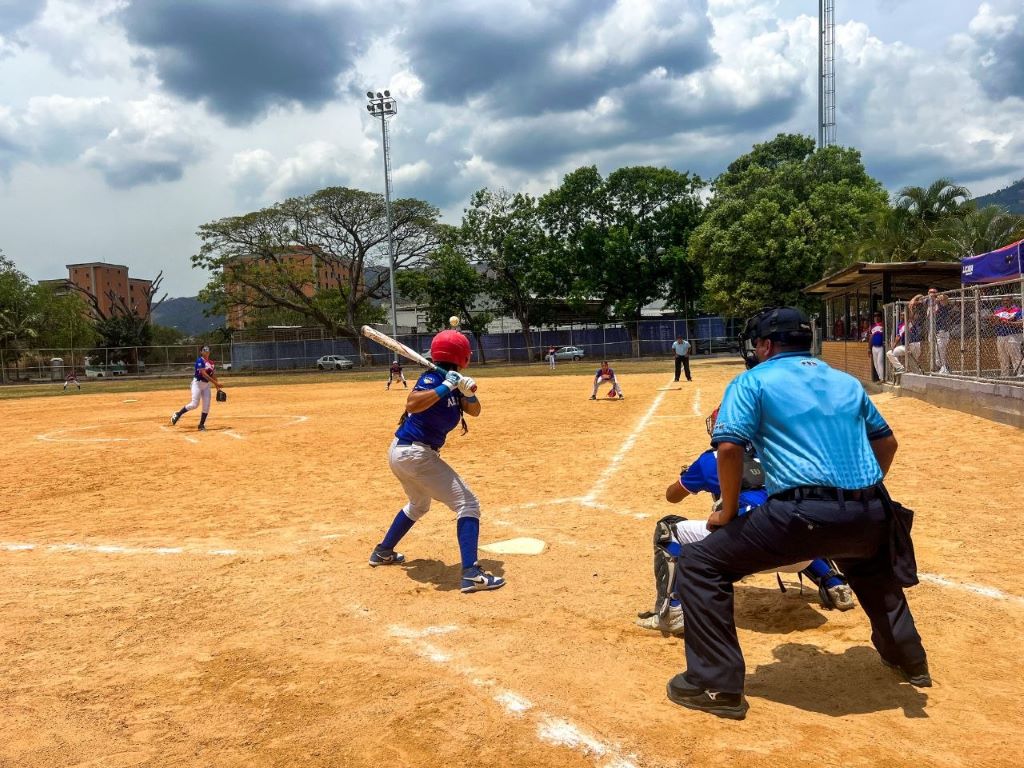 Naguanagua es epicentro del softbol femenino - Agencia Carabobeña de Noticias