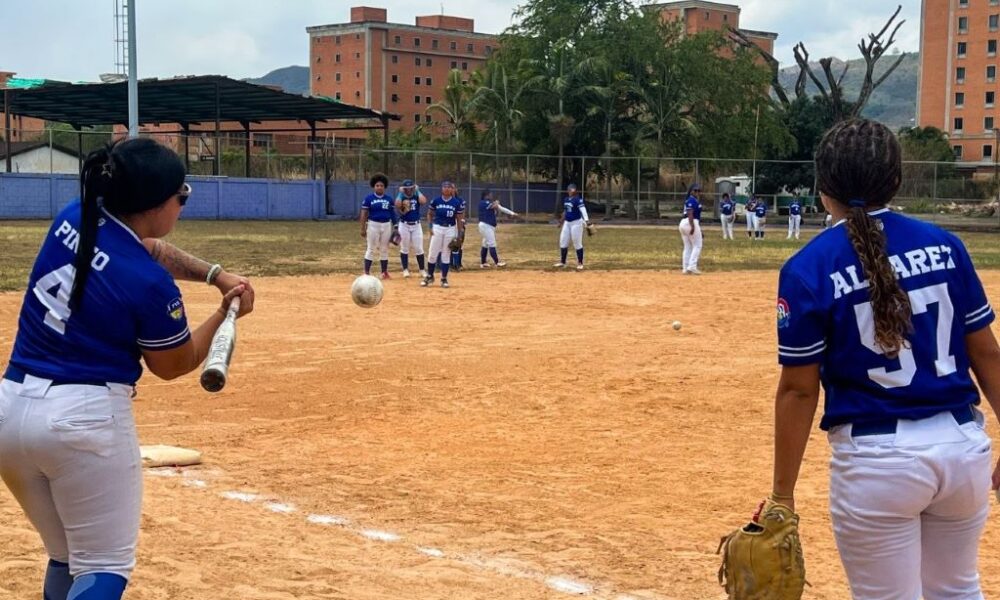 Naguanagua es epicentro del softbol femenino - Agencia Carabobeña de Noticias