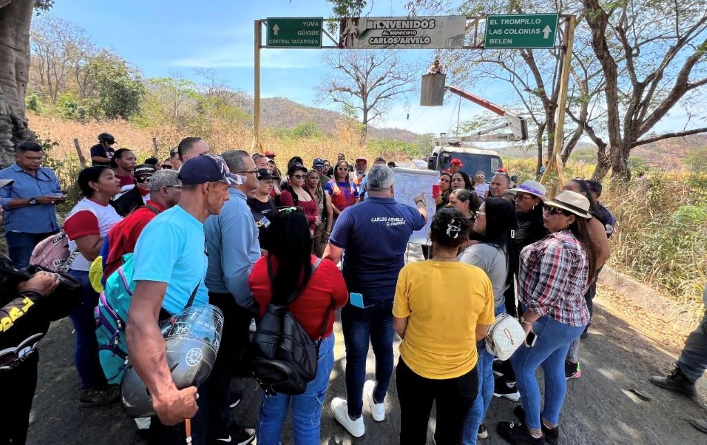 Plan de Asfaltado y Bacheo en Carretera Nacional Güigüe-Maracay - Agencia Carabobeña de Noticias