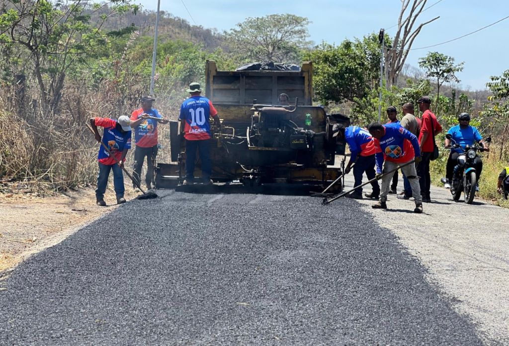 Plan de Asfaltado y Bacheo en Carretera Nacional Güigüe-Maracay - Agencia Carabobeña de Noticias