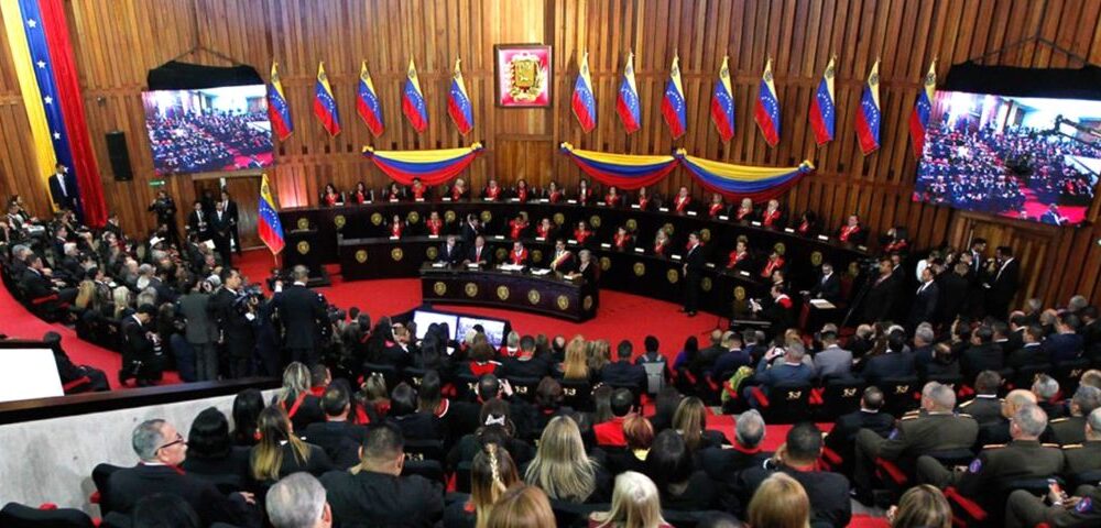Tribunal Supremo jubila a ocho magistrados