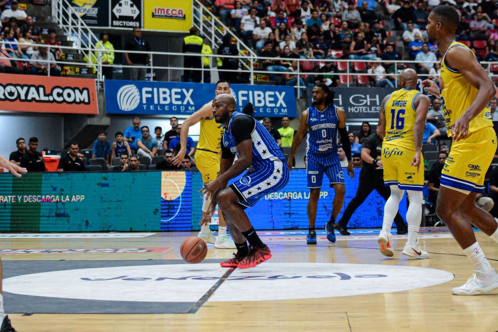 Trotamundos gana a Marinos - Agencia Carabobeña de Noticias