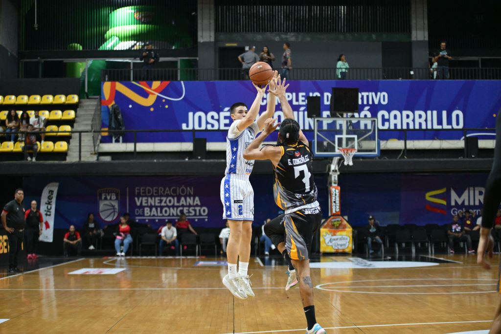 Trotamundos ganó a Diablos - Agencia Carabobeña de Noticias