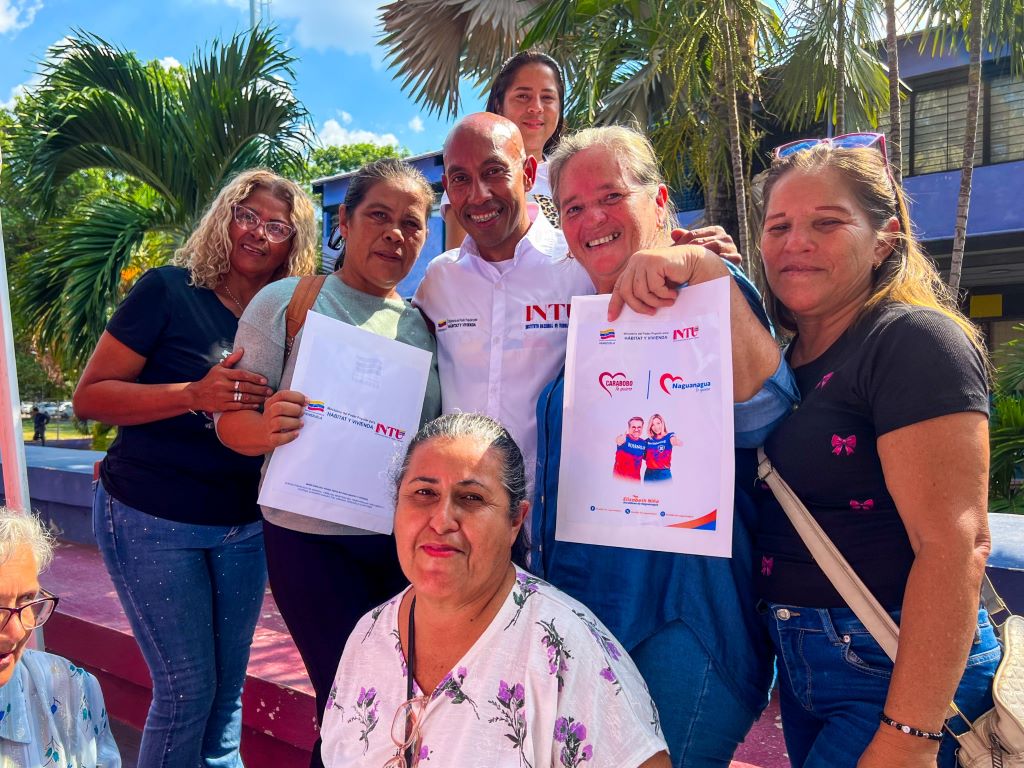 101 familias naguanagüenses beneficiadas con entrega de títulos de tierra - Agencia Carabobeña de Noticias