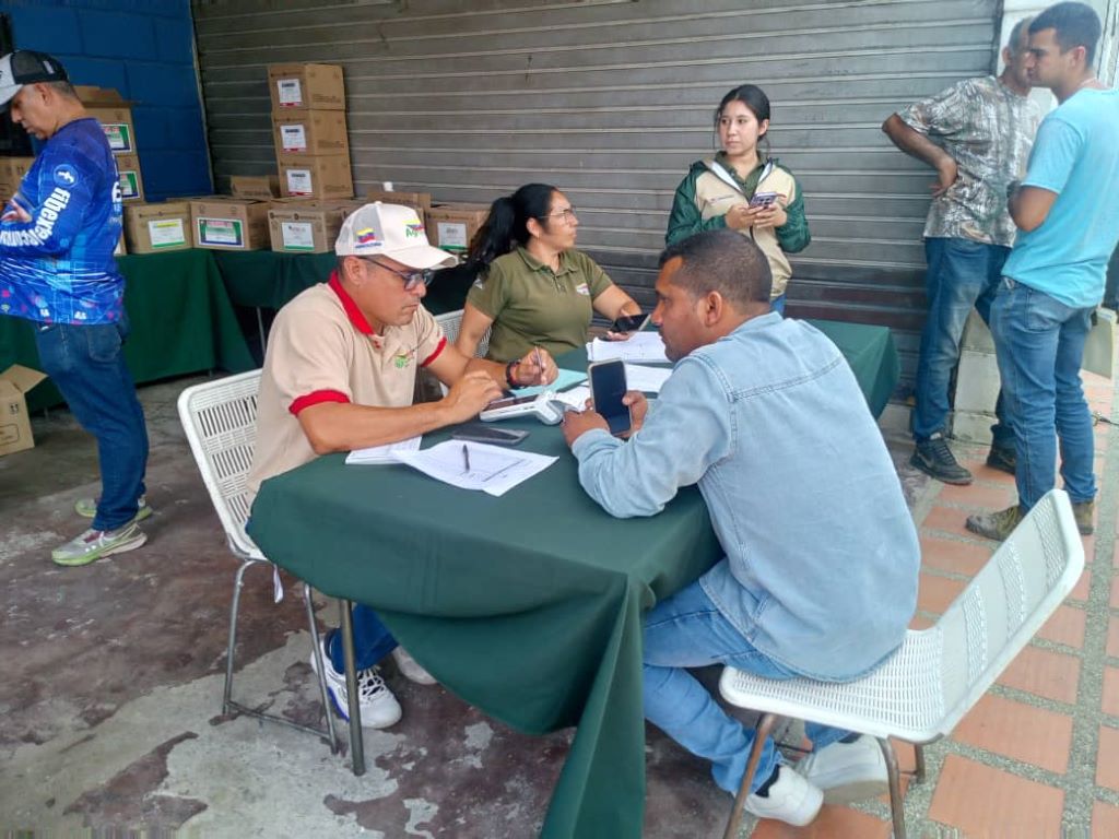 Agro Patria va al campo en Bejuma - Agencia Carabobeña de Noticias