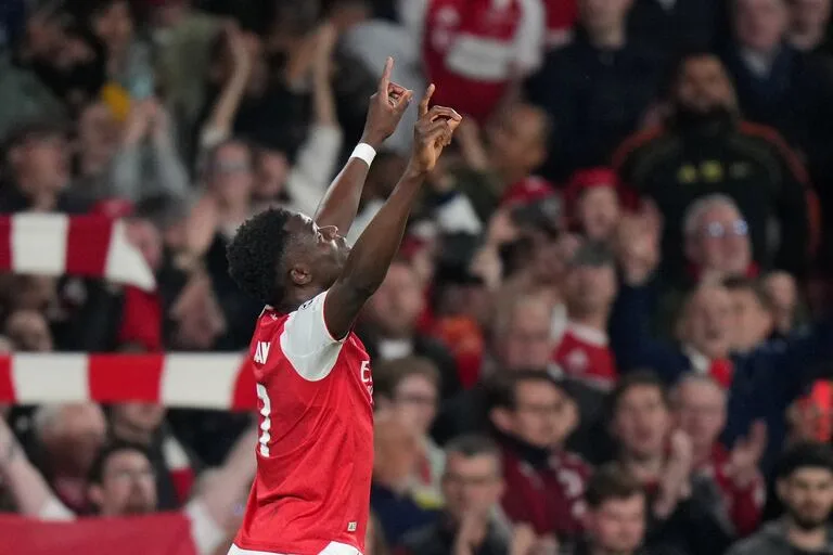 Arsenal gana al Atlético - Agencia Carabobeña de Noticias