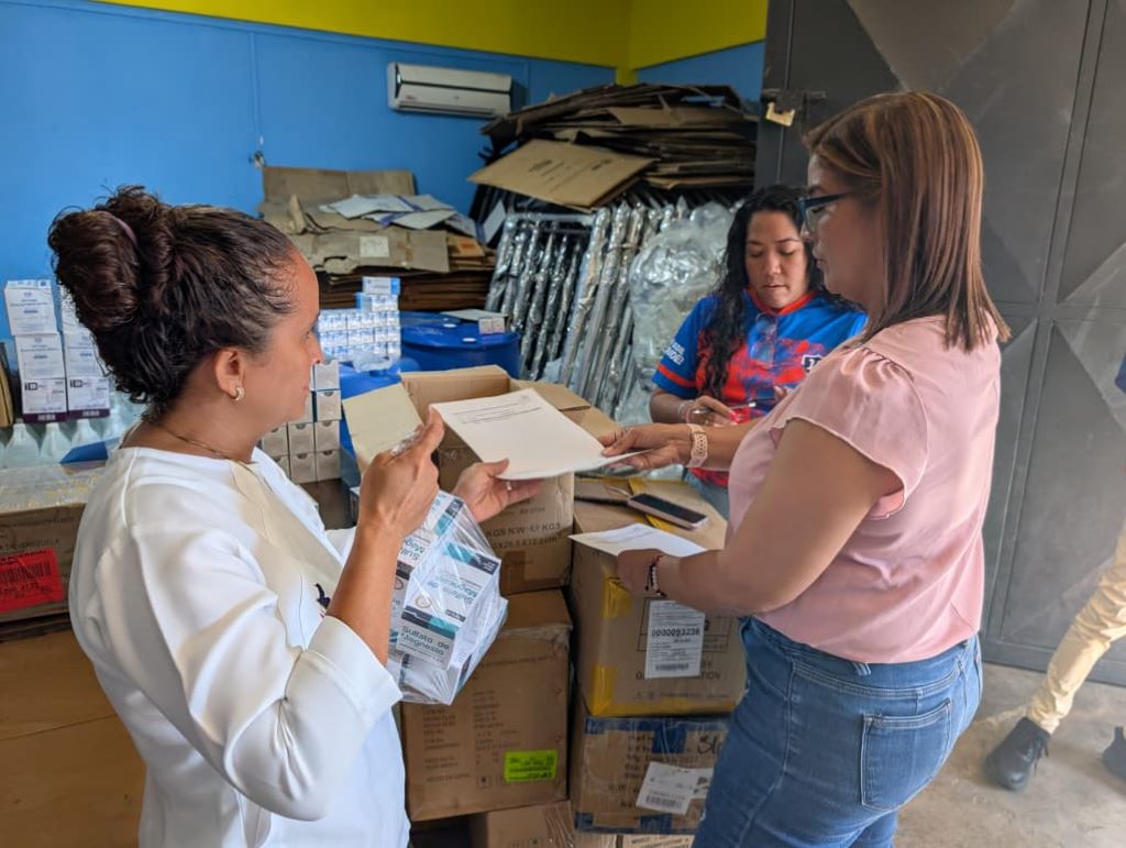 Carabobo recibió importante cargamento de insumos médicos - Agencia Carabobeña de Noticias