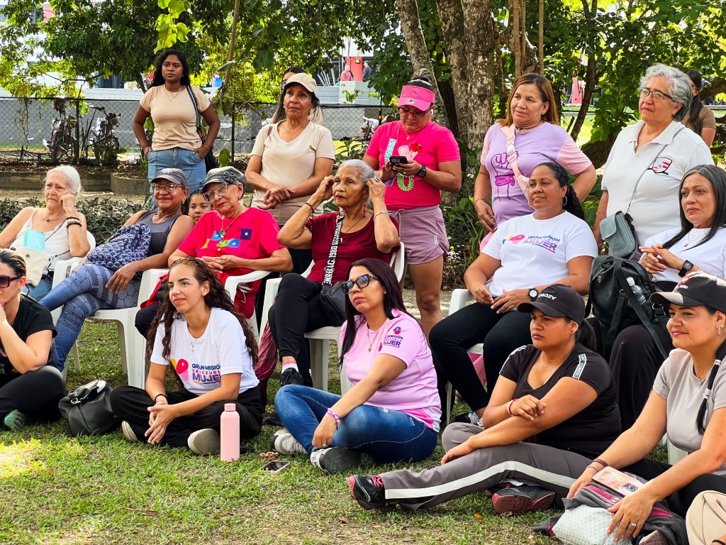 Elizabeth Niño fortalece empoderamiento femenino - Agencia Carabobeña de Noticias