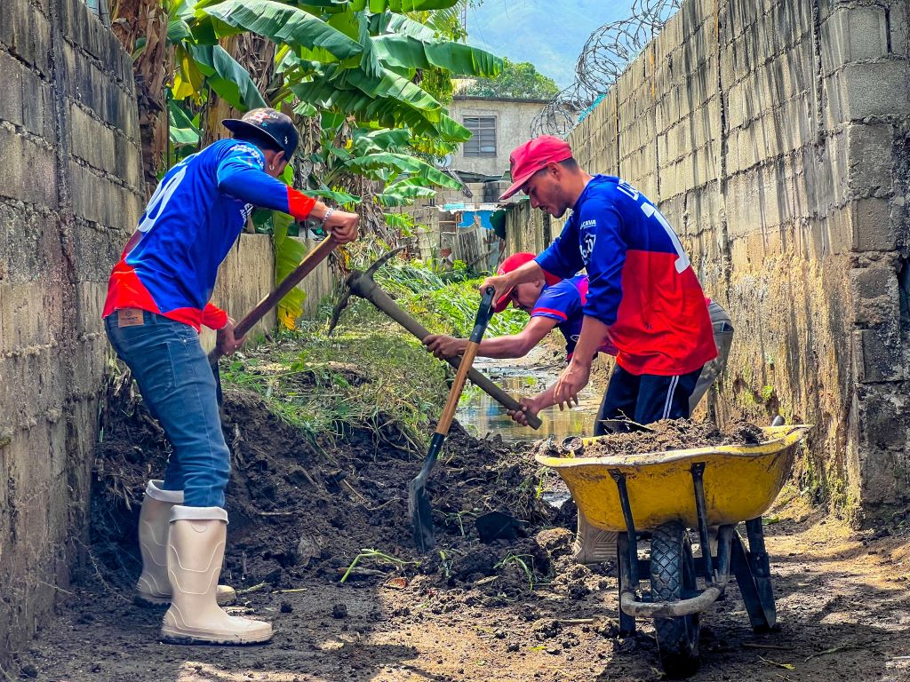 Elizabeth Niño supervisa limpieza de Malagón - Agencia Carabobeña de Noticias