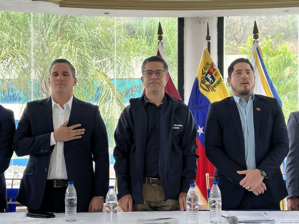 León Jurado destacó valor de cronistas - Agencia Carabobeña de Noticias