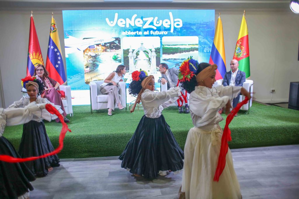 Nueva ruta aérea Valencia-Bogotá - Agencia Carabobeña de Noticias