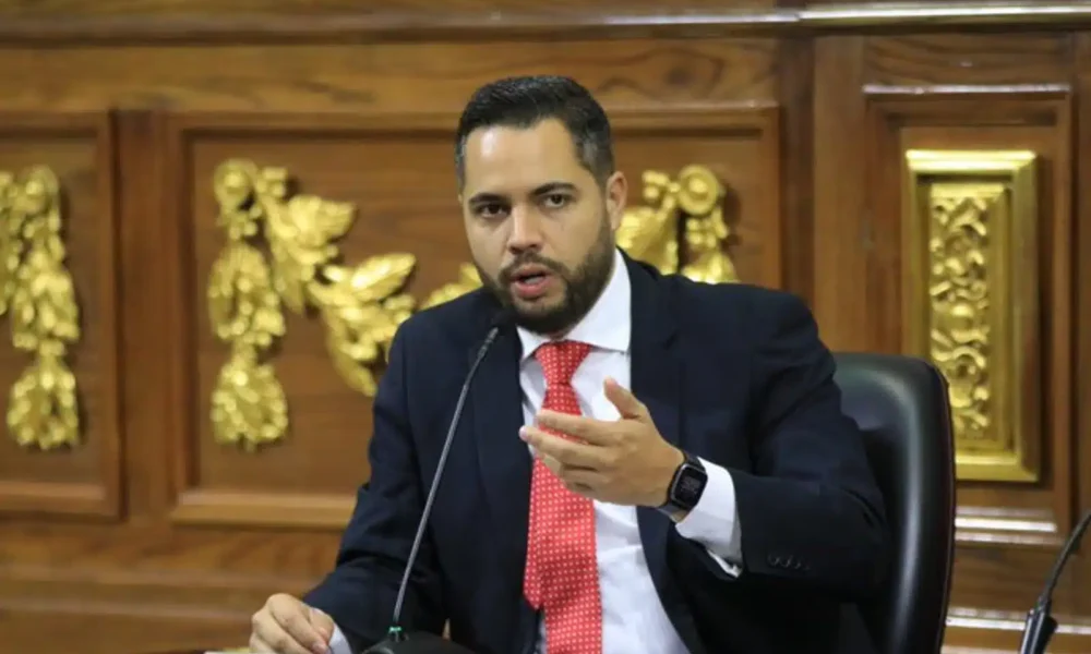 OVP exige renuncia del ministro de Servicio Penitenciario - Agencia Carabobeña de Noticias