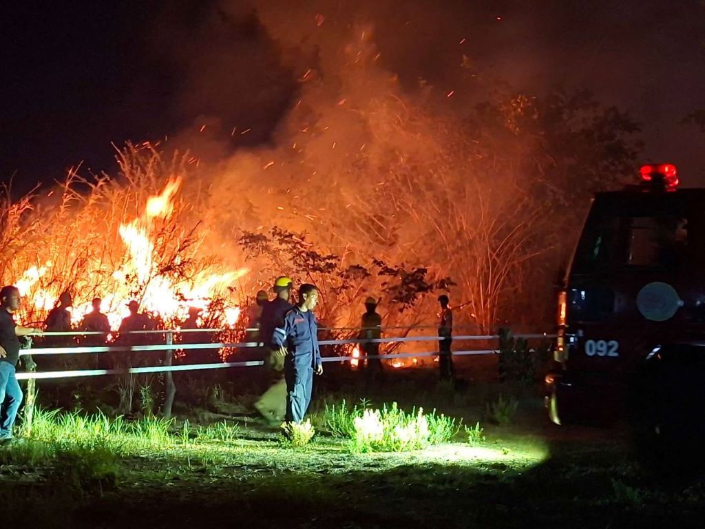 Riesgos producidos por quemas indiscriminadas en Naguanagua - Agencia Carabobeña de Noticias