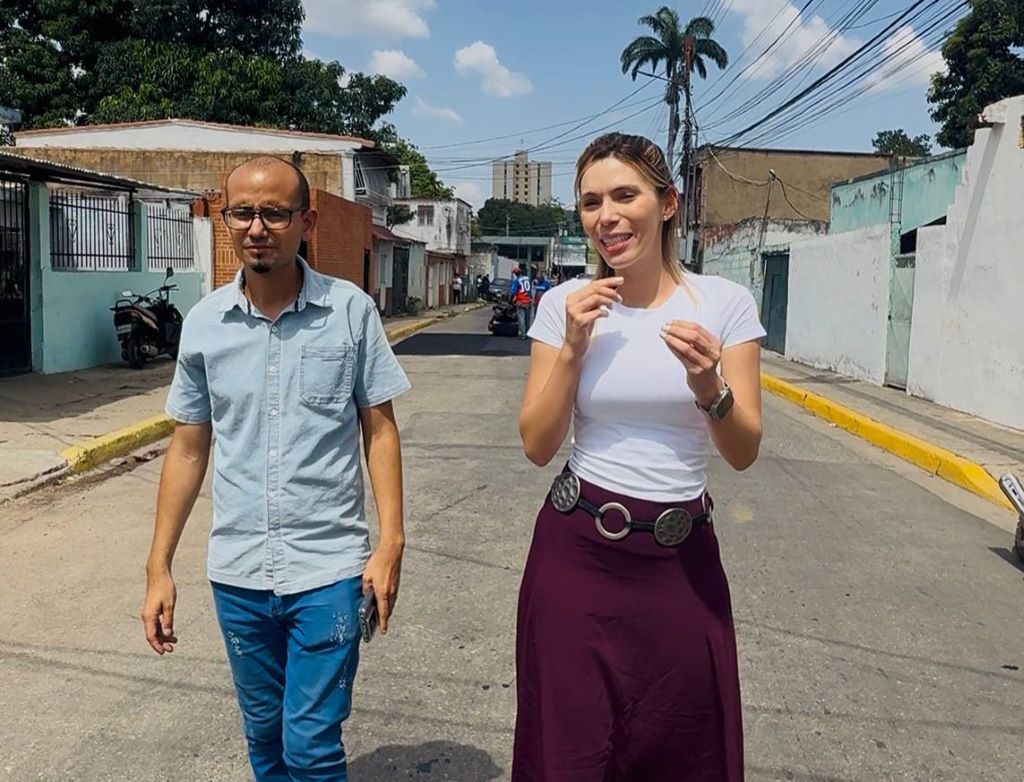 Supervisan rehabilitación de vías en Barrio Unión - Agencia Carabobeña de Noticias