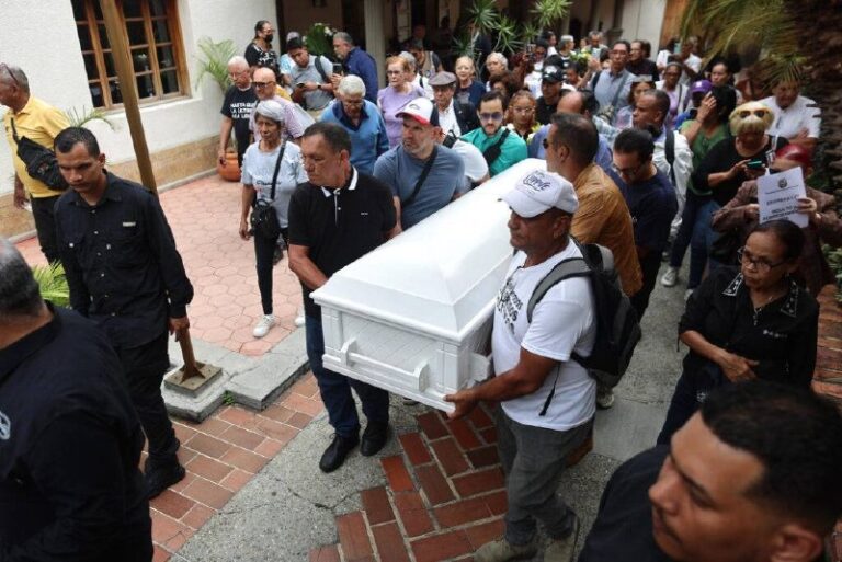 Último adiós a Carmen Navas - Agencia Carabobeña de Noticias