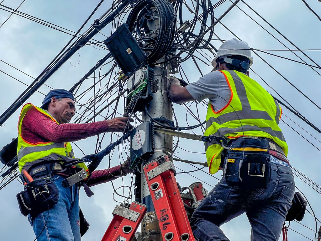 inician mantenimiento en tendidos de fibra óptica - Agencia Carabobeña de Noticias