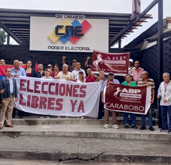 Abogados de ABP en toma simbólica de CNE Carabobo - Agencia Carabobeña de Noticias