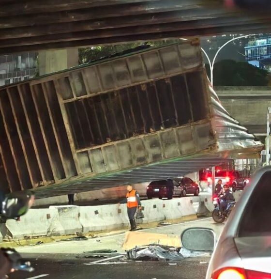Accidente en autopista Gran Cacique Guaicaipuro - Agencia Carabobeña de Noticias