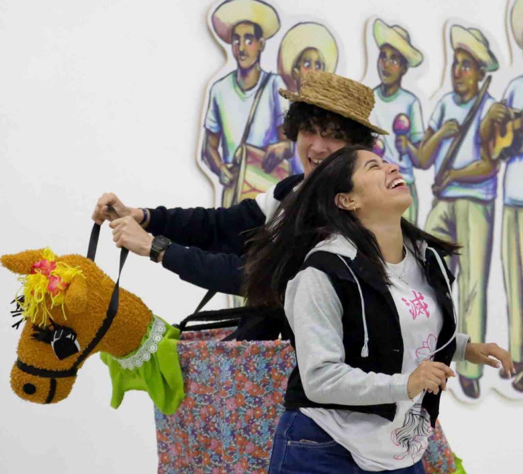 Exposición Portadores Memorias de un Pueblo - Agencia Carabobeña de Noticias