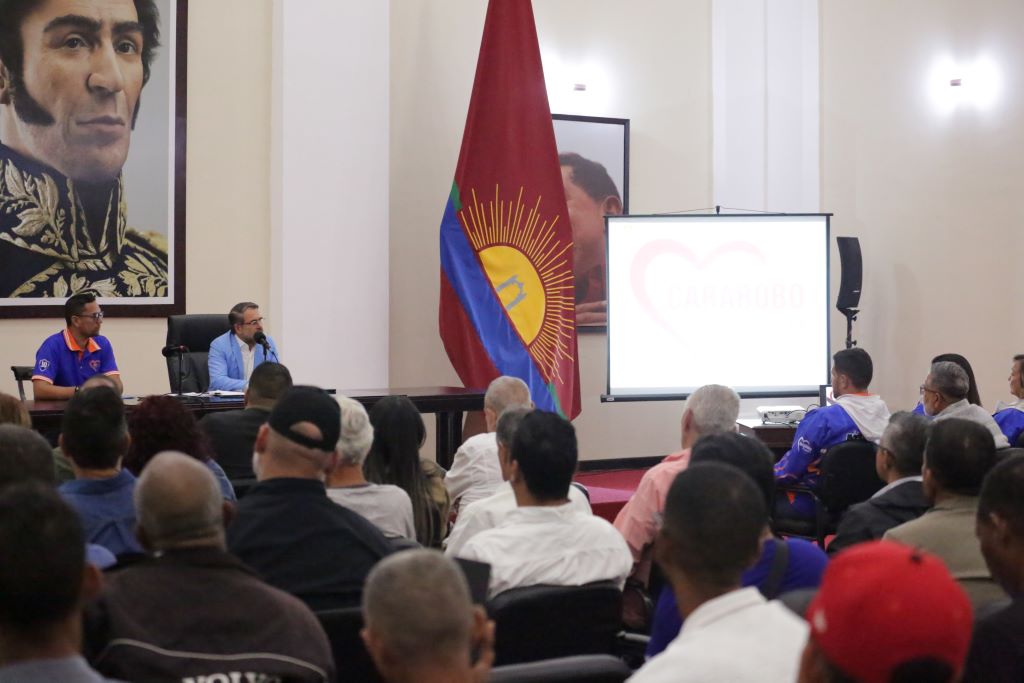 Lacava sostuvo encuentro con sector de minería no metálica - Agencia Carabobeña de Noticias
