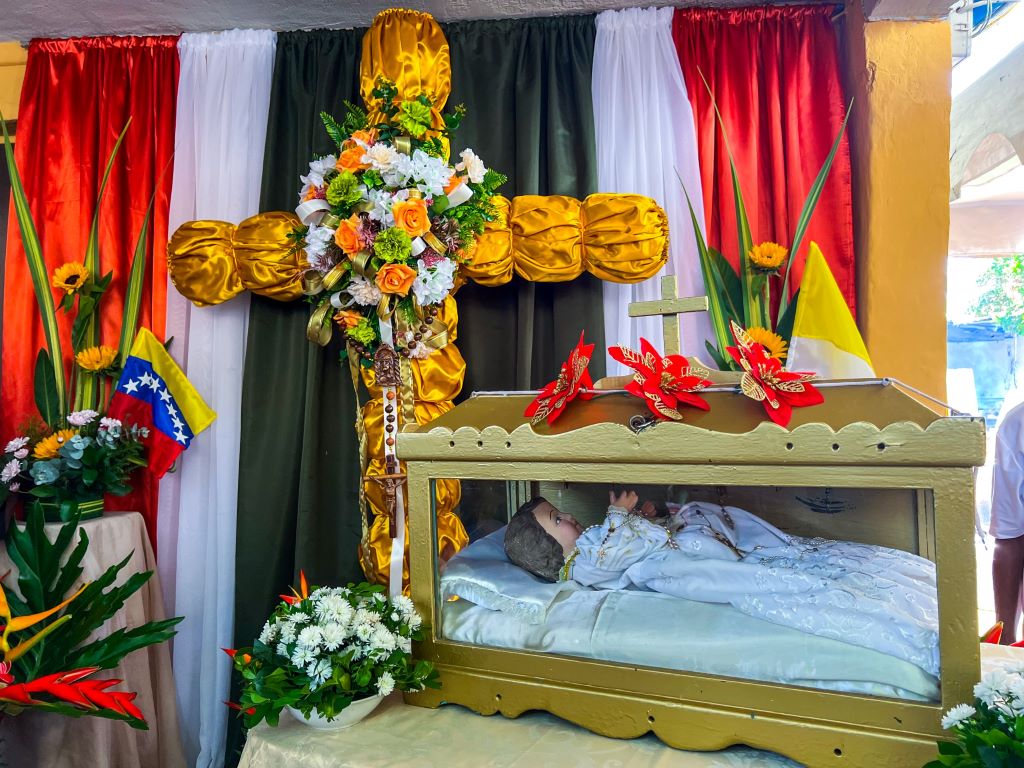 Naguanagua celebró tradicional Velorio de la Cruz de Mayo - Agencia Carabobeña de Noticias
