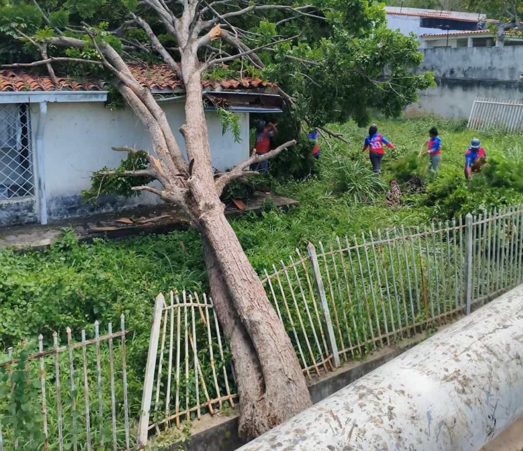 Operativo para contingencias causadas por lluvias en Naguanagua - Agencia Carabobeña de Noticias