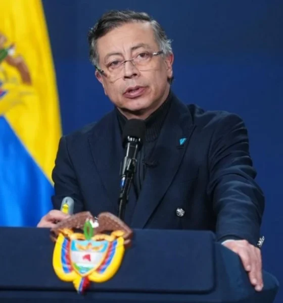 Petro suspendido como presidente de Colombia - Agencia Carabobeña de Noticias