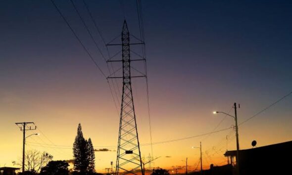 Reforma eléctrica aún no genera confianza - Agencia Carabobeña de Noticias