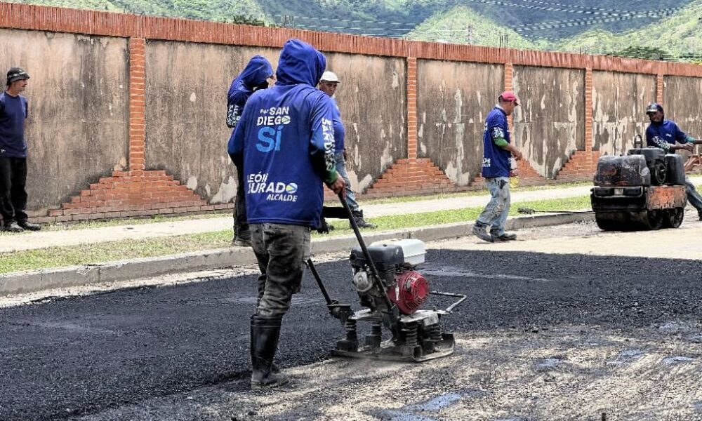 Vialsandi aplicó 424 toneladas de asfalto - Agencia Carabobeña de Noticias