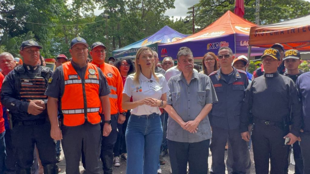 despliegue de seguridad y evacuación de sismos en Naguanagua - Agencia Carabobeña de Noticias