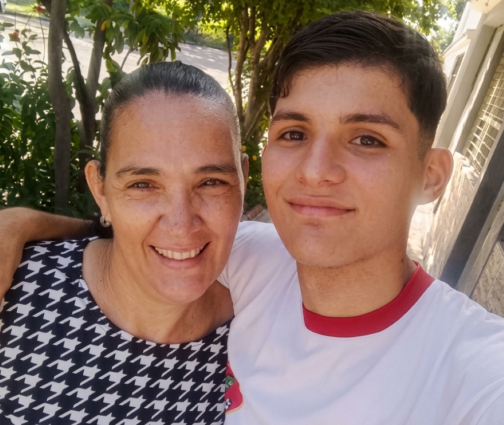 Atleta con TEA de Acefuc destaca con trabajo de grado - Agencia Carabobeña de Noticias
