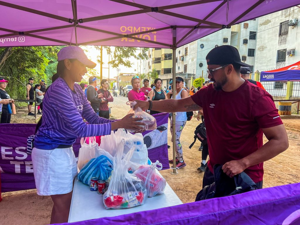 Caminata 5K en cerro El Café de Naguanagua recauda ayuda - Agencia Carabobeña de Noticias