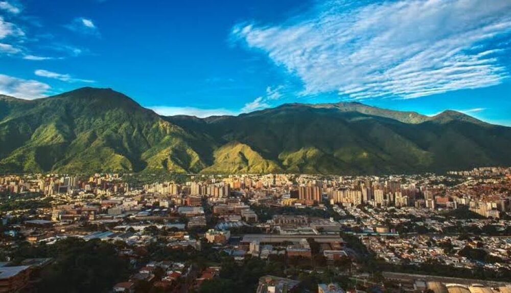 Caracas entre las peores con prima salarial del mundo - Agencia Carabobeña de Noticias