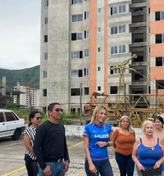 Desmontan grúa en Mañongo - Agencia Carabobeña de Noticias