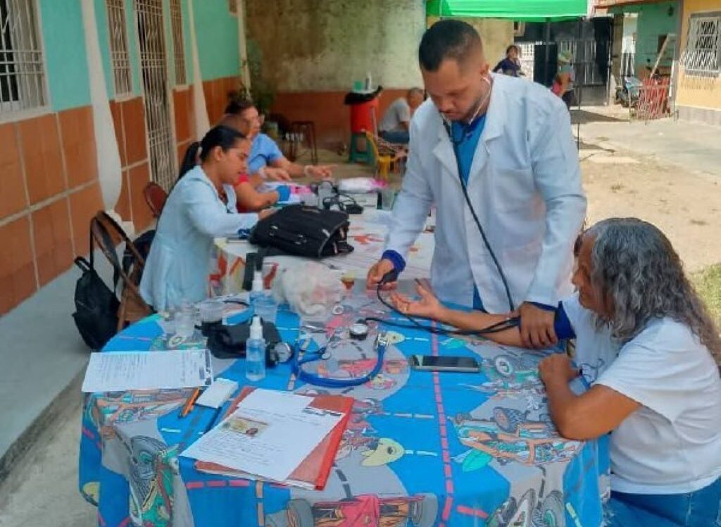 En Naguanagua brindan asistencia - Agencia Carabobeña de Noticias