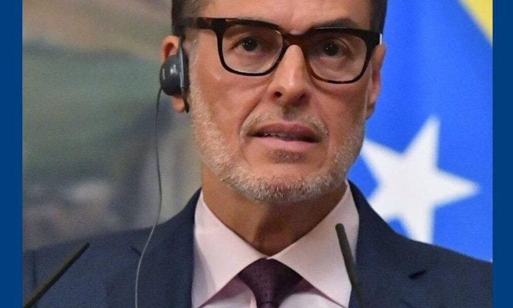 Gobierno fusiona dos ministerios - Agencia Carabobeña de Noticias