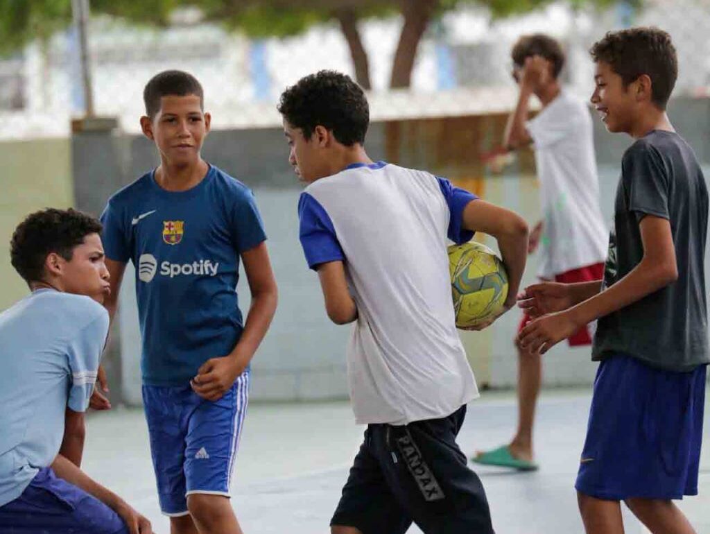 Lacava visitó refugios - Agencia Carabobeña de Noticias