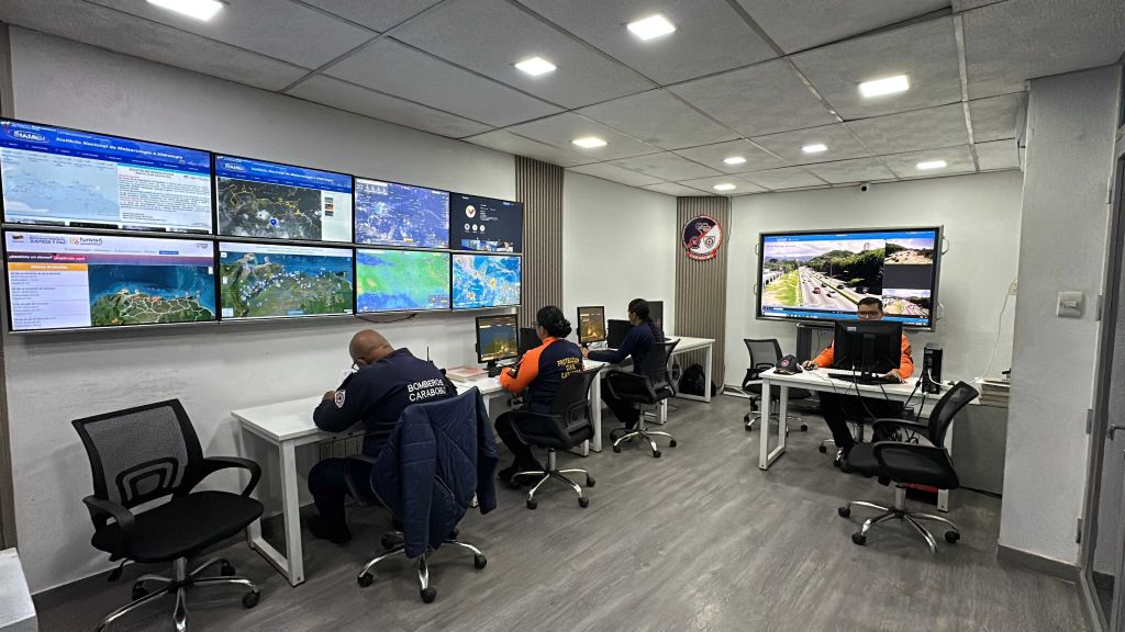 Monitoreo permanente ante paso de Onda Tropical número 31 - Agencia Carabobeña de Noticias