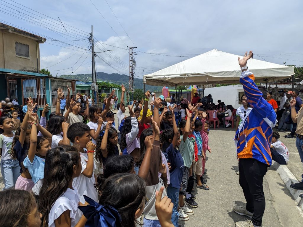 Niños y niñas de Juan José Mora disfrutaron - Agencia Carabobeña de Noticias