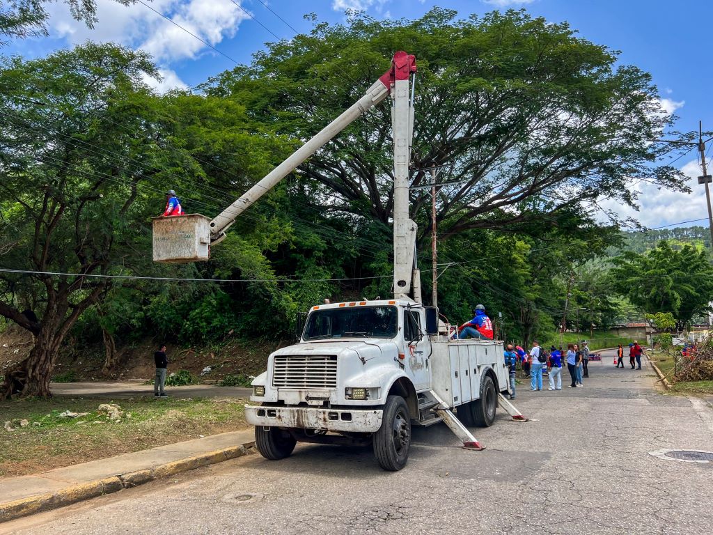 Abordaje de limpieza en Naguanagua - Agencia Carabobeña de Noticias