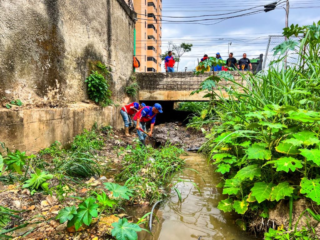 Alcaldía de Naguanagua intensificó la limpieza y dragado de caños - Agencia Carabobeña de Noticias