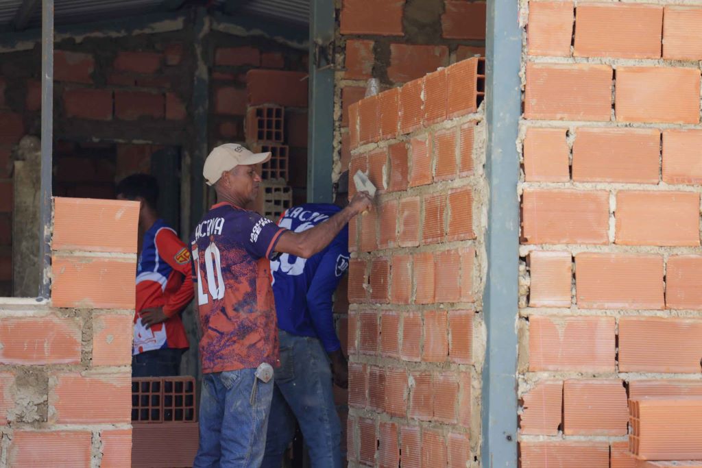 Avanza construcción de viviendas de Palma Sola - Agencia Carabobeña de Noticias