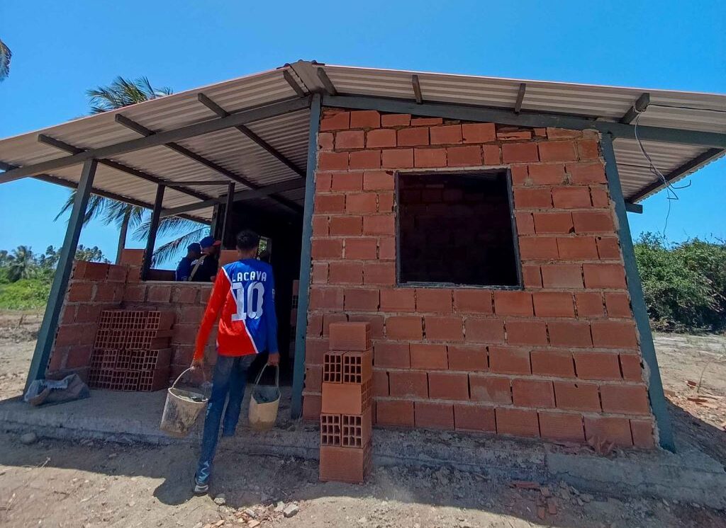 Avanza construcción de viviendas de Palma Sola - Agencia Carabobeña de Noticias