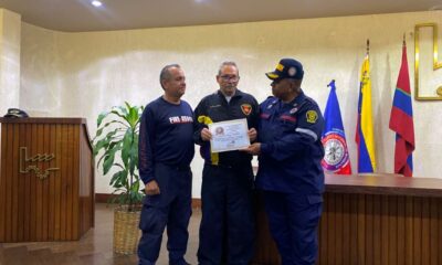 Bomberos españoles reconocidos por sus colegas de Venezuela - Agencia Carabobeña de Noticias